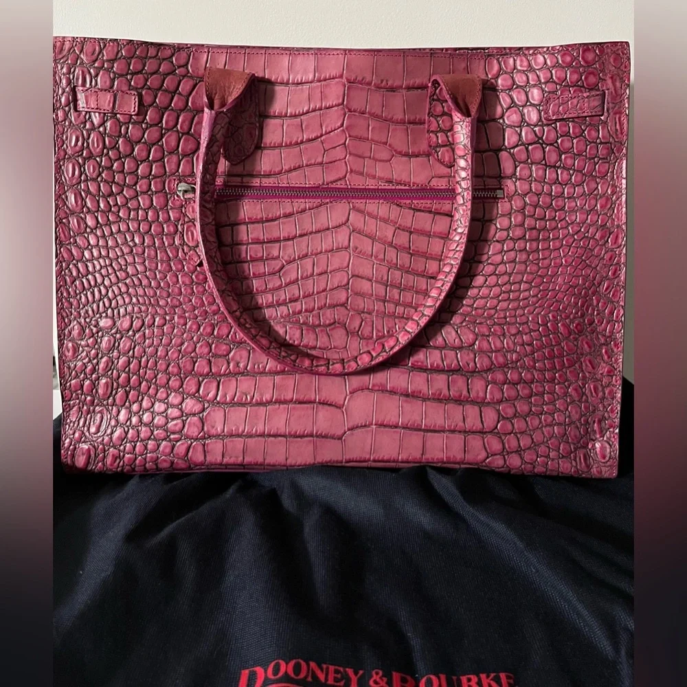 Dooney & Bourke Magenta Crocodile Embossed Leather Tassel Shoulder Bag Satchel - Picture 4 of 9